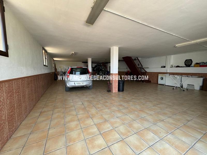 Foto 14cf0162-3bb8-49cb-b968-940fab4f5ffb. Casa amb aparcament piscina a Poleares Lucena