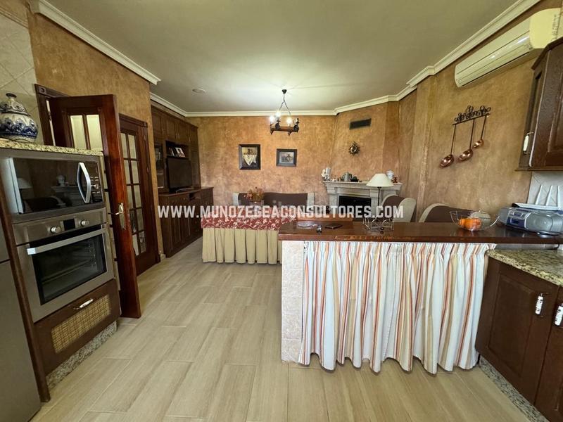 Foto e9f72ccf-16dc-4820-ad9b-e70f1be309ed. Casa amb aparcament piscina a Poleares Lucena