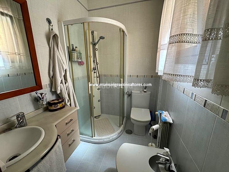 Foto 293f3229-3abc-4f28-96fe-2d5f7687a37e. Casa amb aparcament piscina a Poleares Lucena