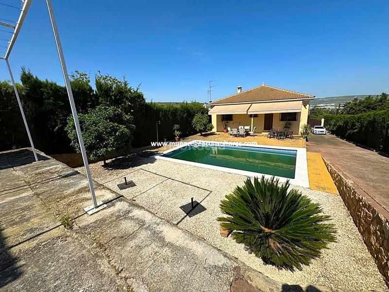 Foto 93201af9-5b44-48c6-b013-5dd739072fae. Casa amb aparcament piscina a Poleares Lucena