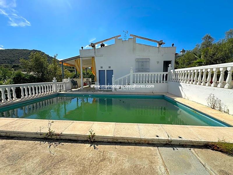 Foto 9170c52e-8fa7-4e8e-8268-9b02f81f106e. Bauernhof mit pool in Las Vegas - Campoaras Lucena