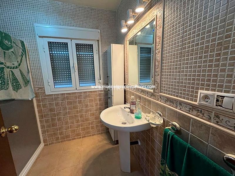 Foto abd10cd1-30c6-4c97-b819-5459dca95529. Bauernhof mit pool in Las Vegas - Campoaras Lucena