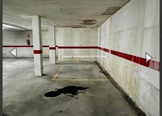 Car parking in Peñuelas