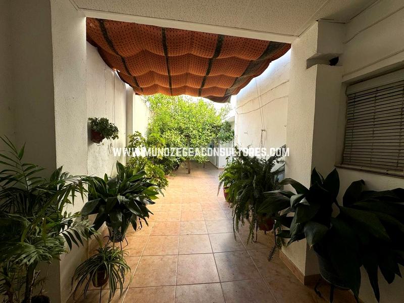 Foto b5380fe0-3a4a-461b-a53e-25b813a0ad79. Casa in Las Tinajerías - Juderías Lucena
