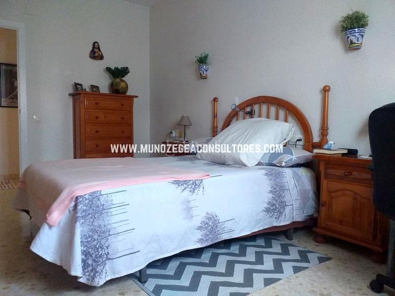 Foto 0d869ea1-bfc3-4dee-aaa6-540b9a3f9989. Maison avec parking piscine dans Las Vegas - Campoaras Lucena