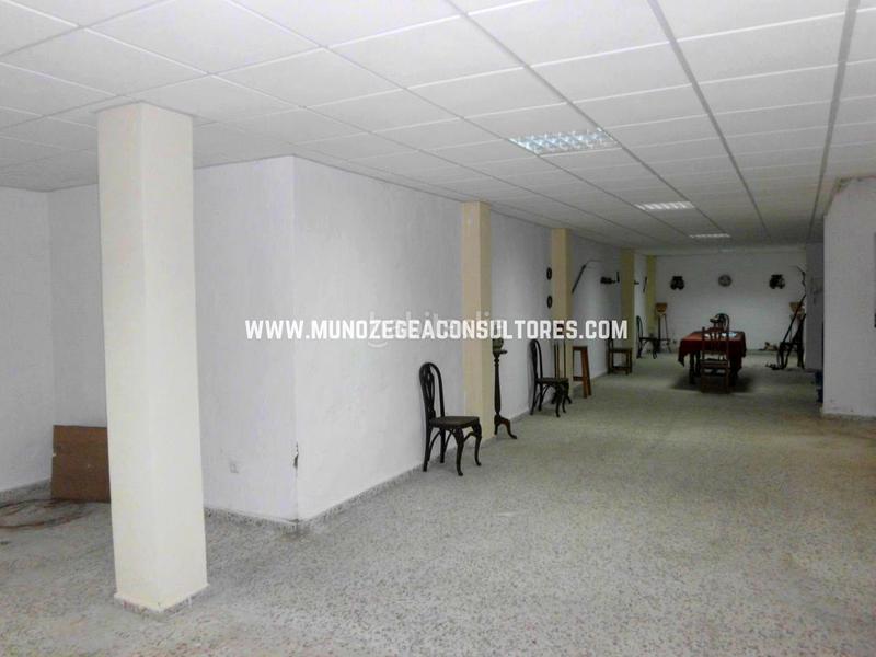 Foto f44d0142-97c5-4132-bdfc-e52700c0ec47. Location local commercial dans Las Tinajerías - Juderías Lucena