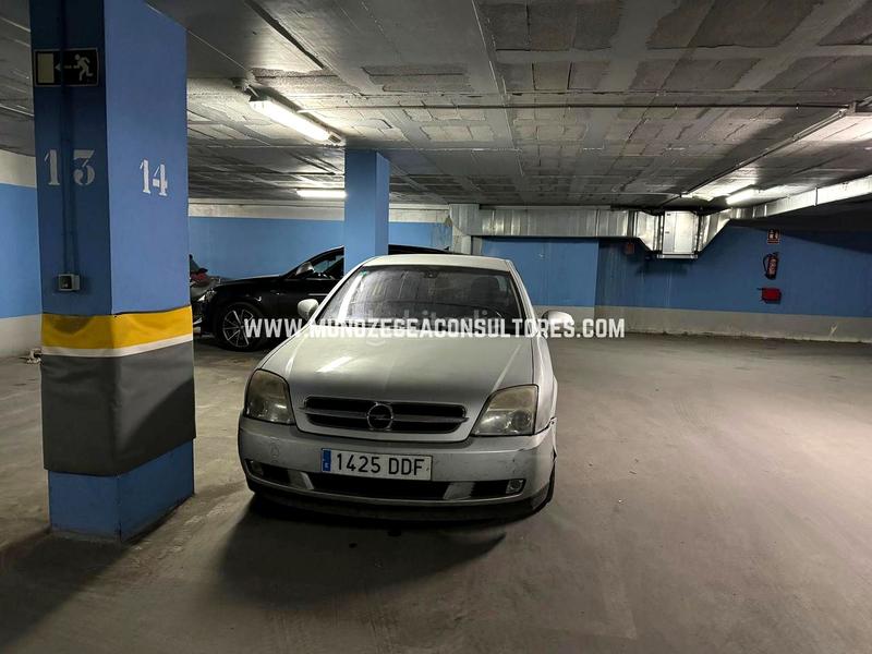 Foto b62f0621-ada1-446a-9b57-d2190e8b9eb1. Parking coche en El Valle Lucena