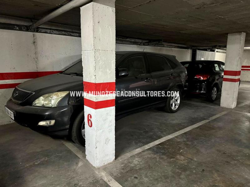 Foto 82660175-3c5a-43c6-bff3-4086e5e8d41e. Parking voiture dans San Francisco Lucena