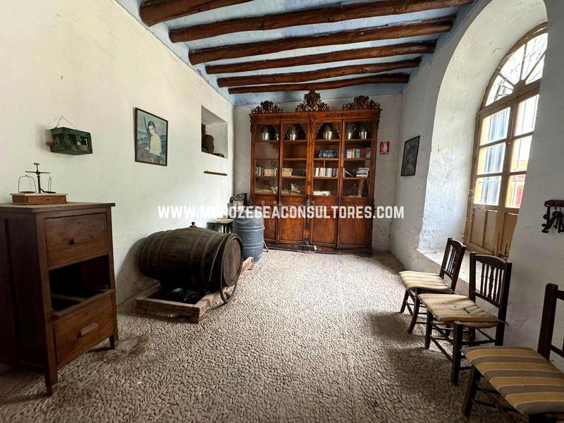 Foto 6f5d4963-8876-48ec-bb03-9d63e3c4f54b. Haus mit parking pool in Centro Lucena