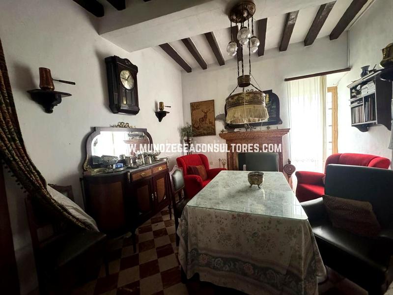 Foto 84ec6319-e843-4423-b4ae-438f0315a27a. Haus mit parking pool in Centro Lucena