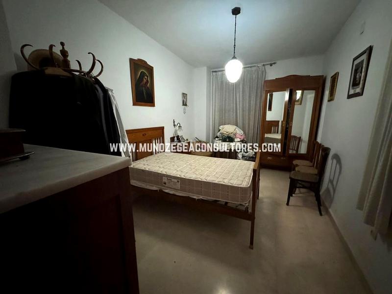 Foto c9165132-9fe5-4d79-abe4-132a73a9d0eb. Maison avec parking piscine dans Centro Lucena