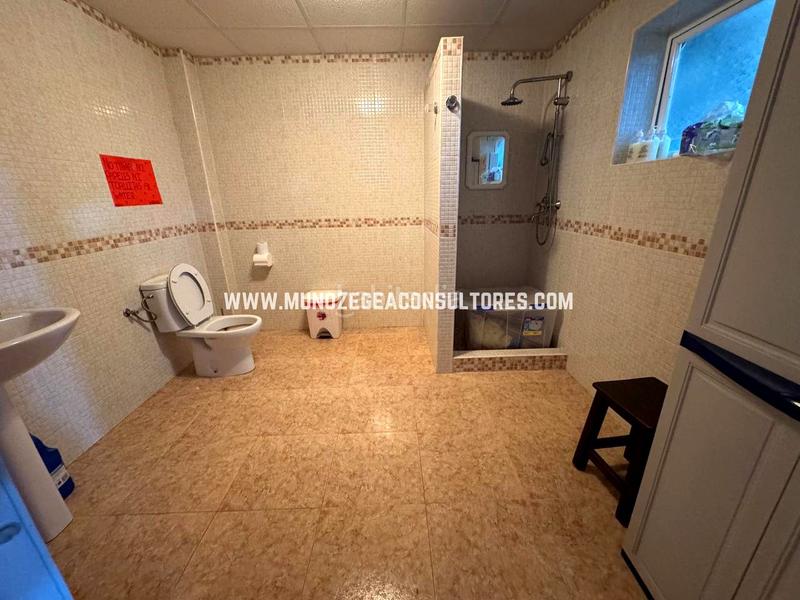 Foto b05a900e-4143-4150-9a25-b98f810cf641. Lloguer nau industrial a Poleares Lucena