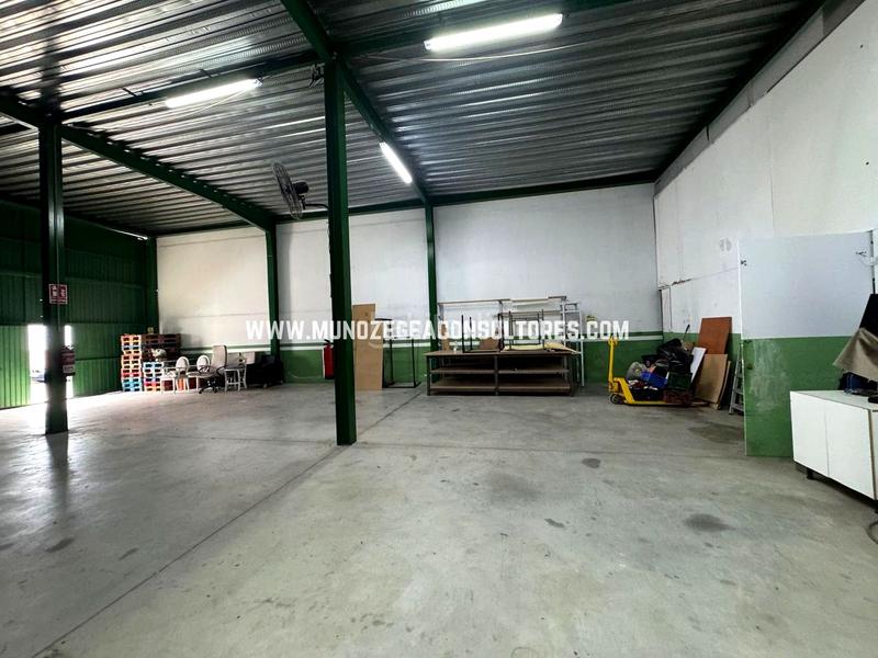 Foto e9d8034d-d363-45ef-9150-9bbad8859a84. Lloguer nau industrial a Poleares Lucena