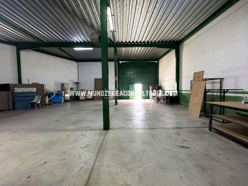 Foto 58eb997f-beec-40c1-a108-67d1b93ace9a. Alquiler nave industrial en Poleares Lucena