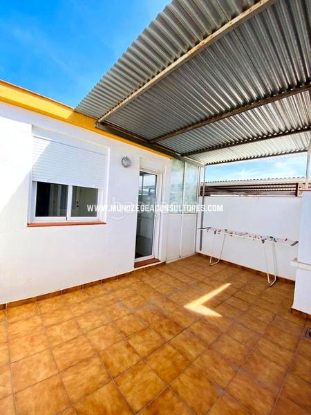 Foto 8398144b-d6b2-430e-bc1e-b25cfa024f4c. Zweistöckige wohnung mit heizung parking in San Francisco Lucena