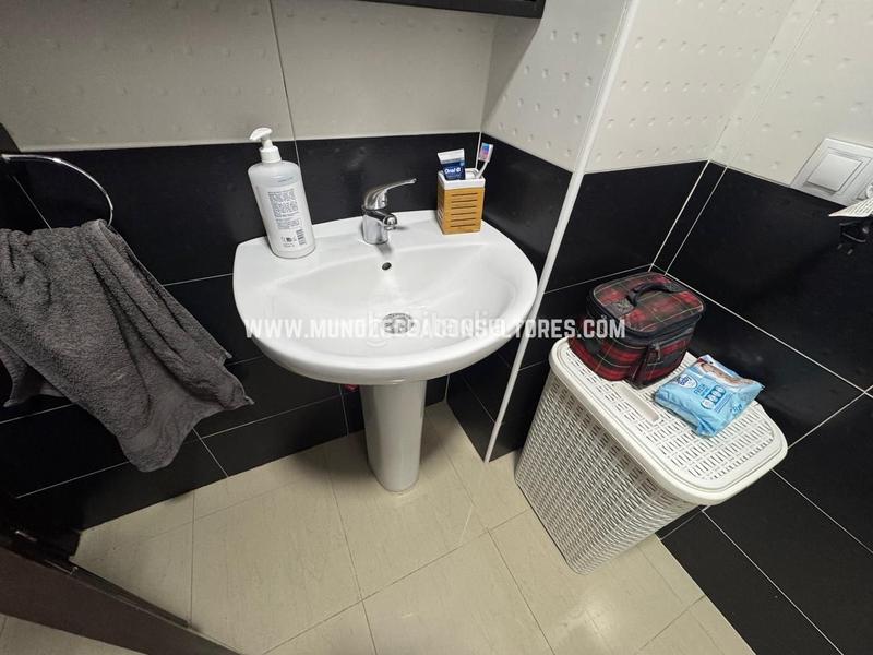 Foto 7bd6bf41-cbc3-47cf-accf-b35944eca778. Ground floor with parking in El Valle Lucena