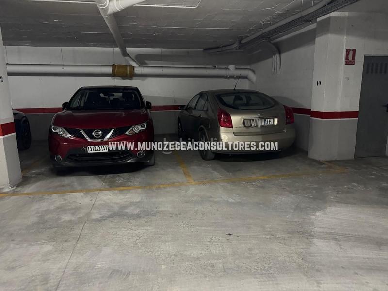 Foto 8fd4ab38-d829-4110-bf1b-4fe830bf32a9. Ground floor with parking in El Valle Lucena