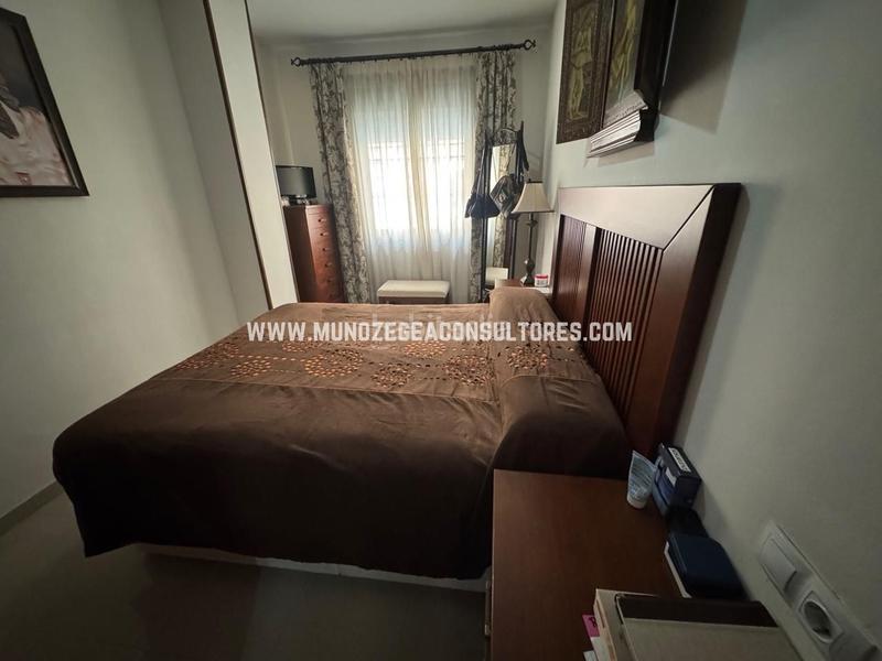 Foto baf9141a-22fe-4bad-9e2f-64f674f9e624. Ground floor with parking in El Valle Lucena