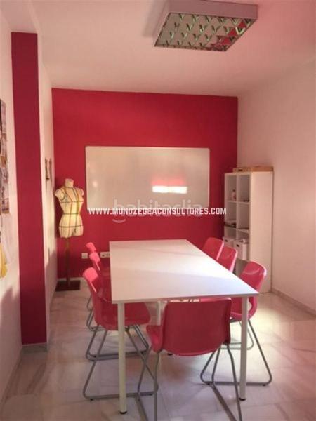 Foto dbfaea66-6c20-45fe-a2a0-29b253db02a8. Affitto ufficio in Centro Lucena