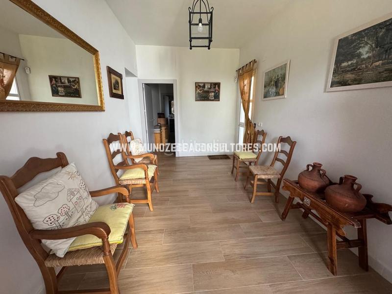 Foto a62f83ee-d9eb-4445-8716-9f2cf4bc367e. Masia amb aparcament piscina a Navas del Selpillar Lucena