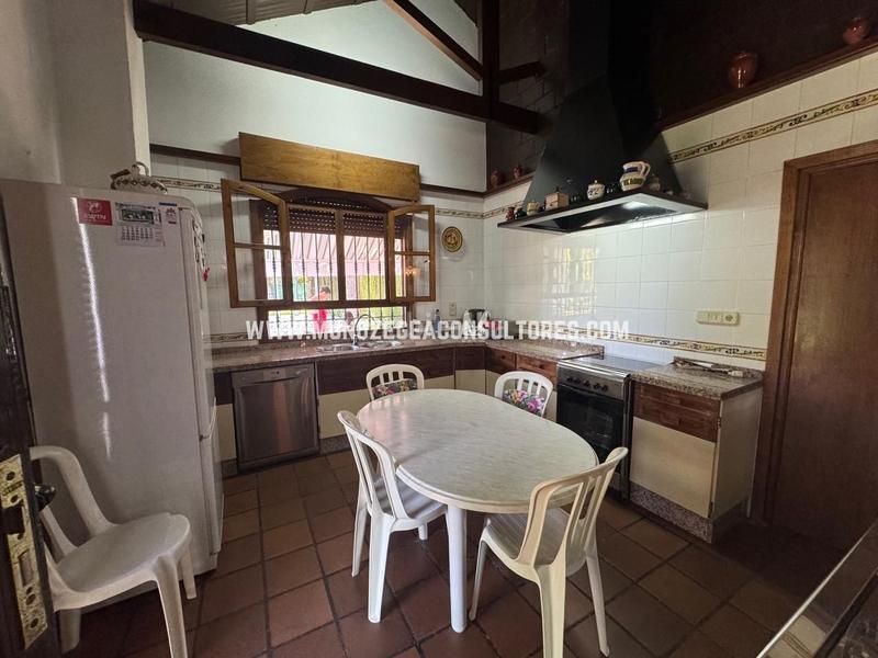 Foto a8e33314-154e-418b-9320-b68597d120f2. Haus mit heizung parking pool in Las Vegas - Campoaras Lucena