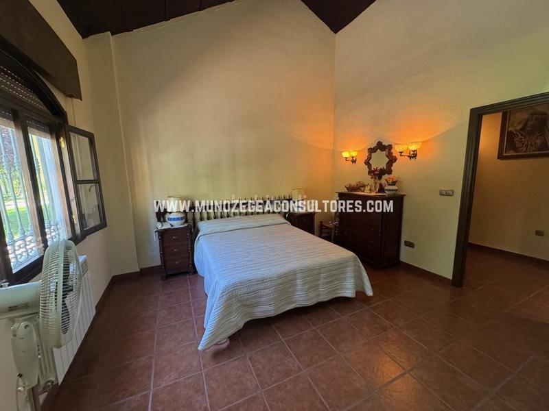 Foto f38565a5-674b-4eb8-8ef0-fa308faa43cc. Maison avec chauffage parking piscine dans Las Vegas - Campoaras Lucena