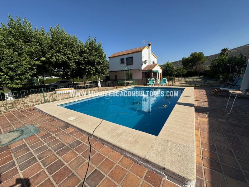 Foto 82aa4904-22ad-4a25-825d-310c4810c1ac. Maison avec parking piscine dans Las Vegas - Campoaras Lucena