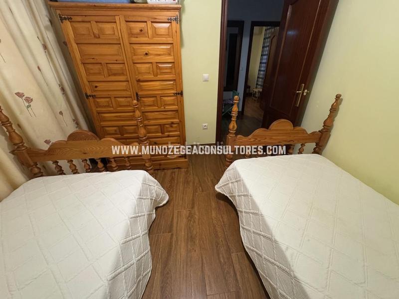 Foto fb1d29ec-f5aa-4623-8707-d1d268cf2081. Maison avec parking piscine dans Las Vegas - Campoaras Lucena