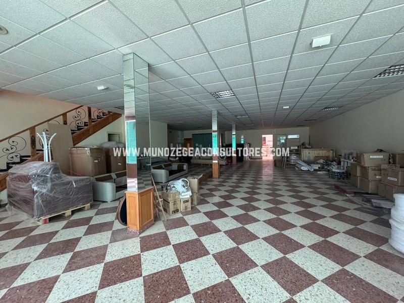 Foto 4342af07-d137-443a-822a-a8b8f63f96a9. Alquiler nave industrial en Las Vegas - Campoaras Lucena