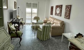 Miete Etagenwohnung in Centro