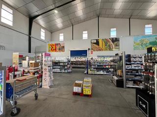 Rent Industrial building  La viñuela