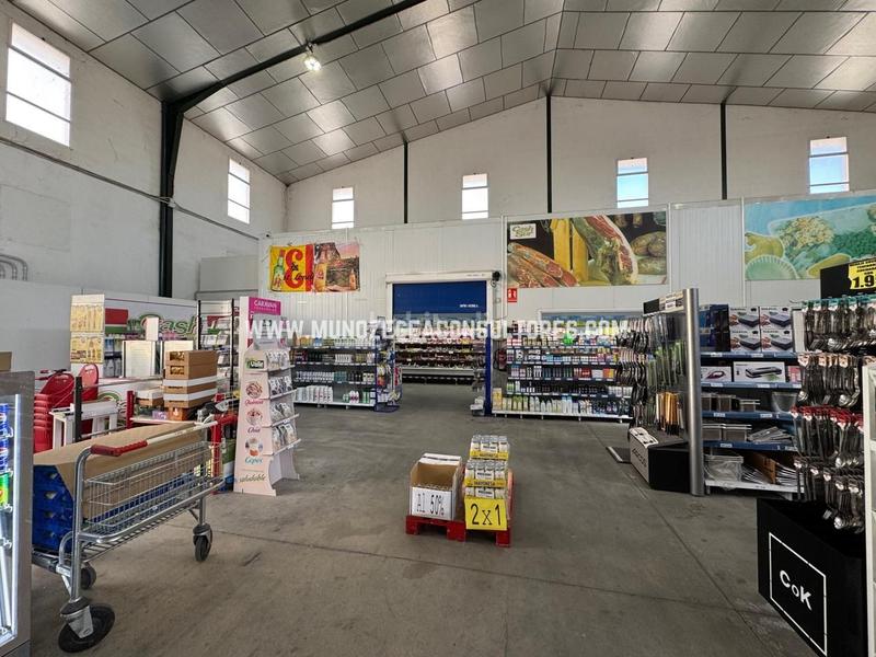 Foto 662b0aec-e4e9-44ff-bda6-a2b99759ba9e. Rent industrial building in Poleares Lucena