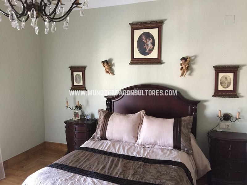 Foto 43d00d4f-7821-4fe3-92e5-6ac9b0916d98. Casa en El Carmen - La Barrera Lucena