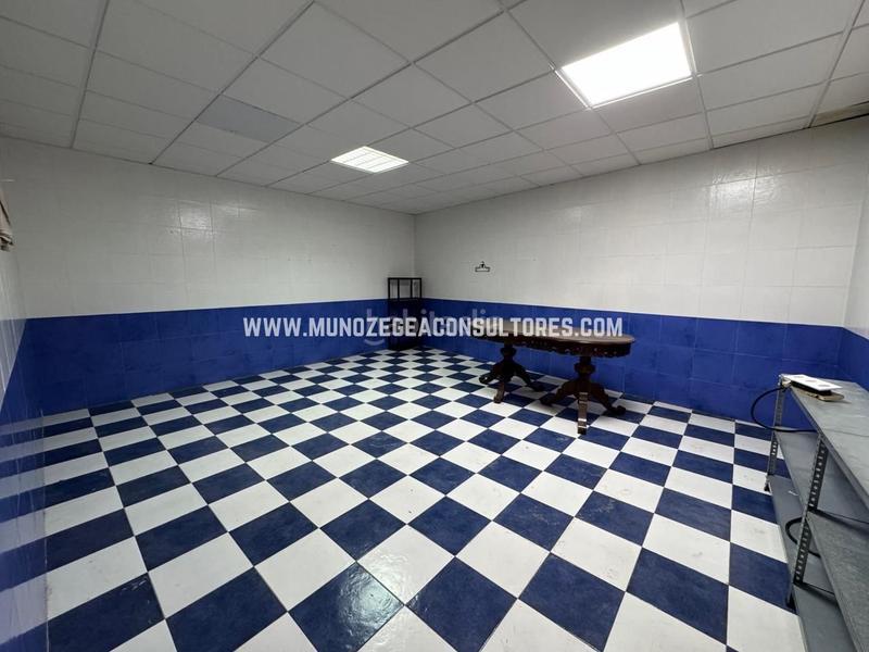 Foto efe8e685-8cc7-4ac4-bdef-4f6d597412a3. Alquiler nave industrial en Las Vegas - Campoaras Lucena