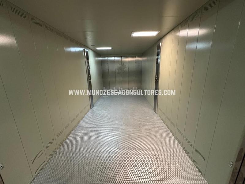 Foto 375f37ee-e21b-406b-9fc5-4203a85e546f. Autoparkplatz in Centro Lucena