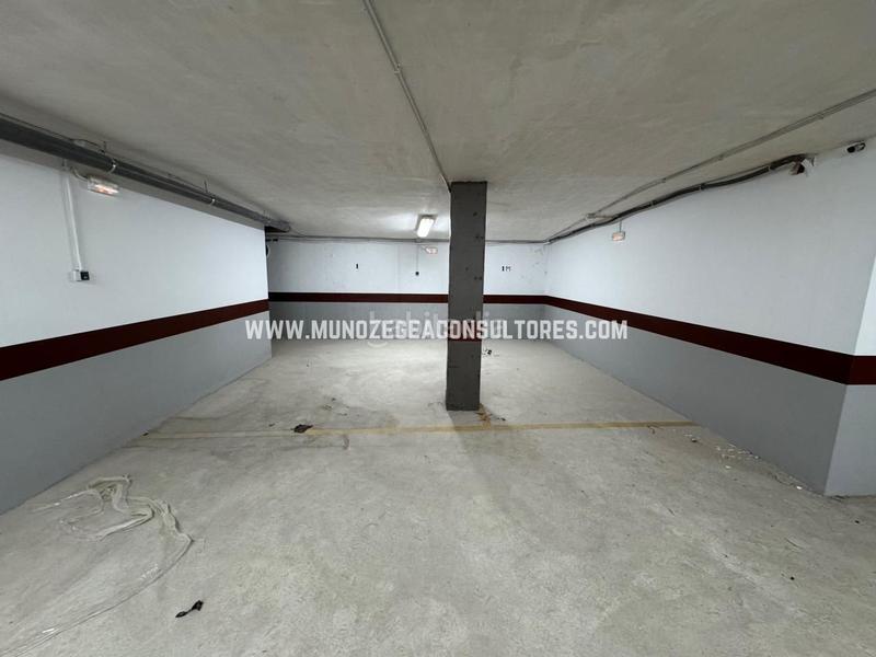 Foto 8b40dba3-dd2f-457e-8c07-a372bbfe52c8. Autoparkplatz in Centro Lucena