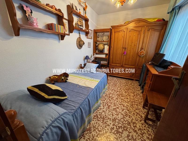 Foto ce41438e-4591-4400-a7c0-a01859a56ce5. Casa a jardín Lucena Lucena