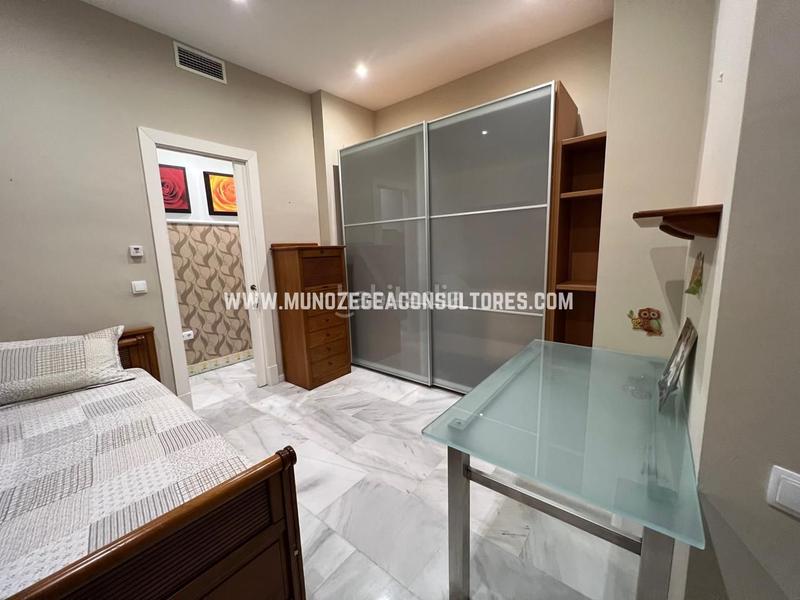 Foto 26eb5cc1-5255-4b65-9738-f6db02b71917. Erdgeschoss mit parking in Centro Lucena