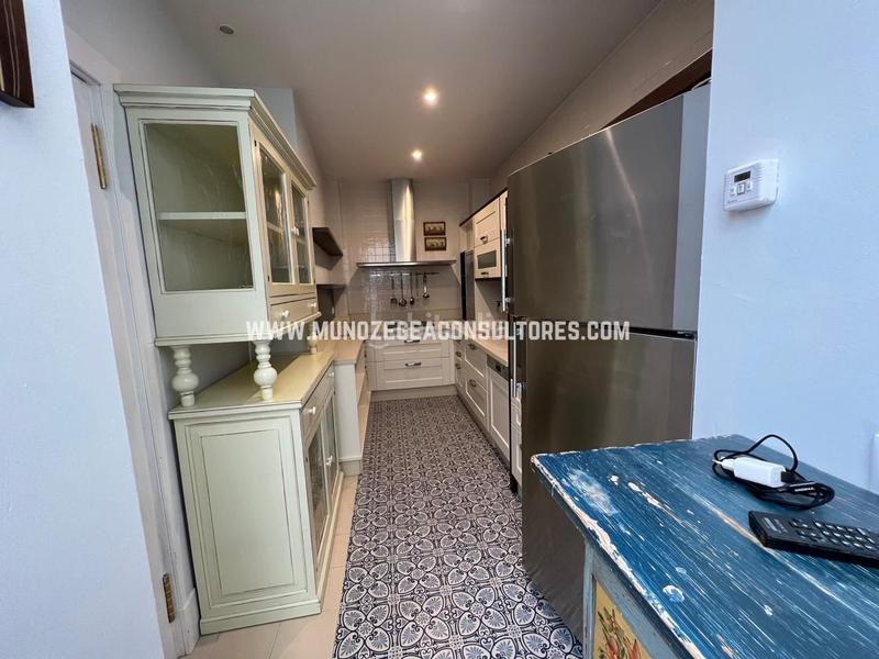 Foto ed496f79-ad70-4e72-b343-63909604bf7c. Erdgeschoss mit parking in Centro Lucena