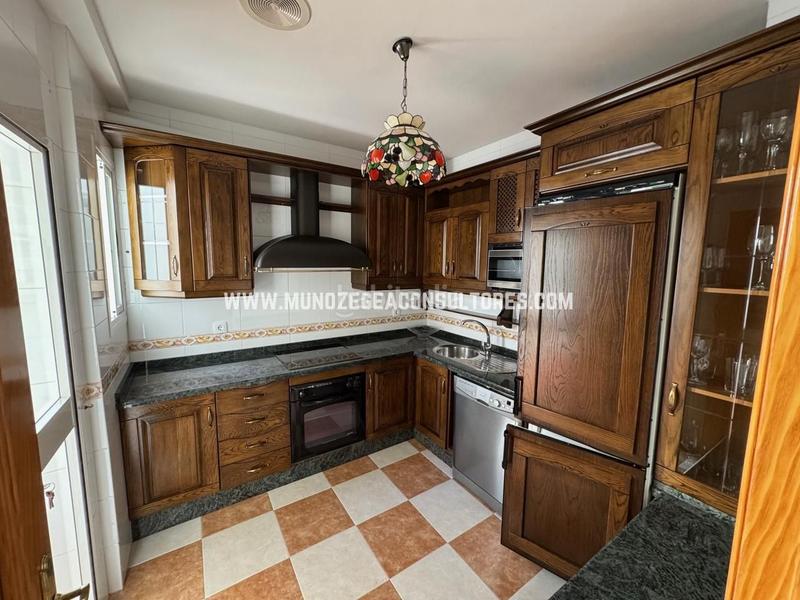 Foto 1b8c320b-458f-4c80-9def-5c569850d651. Appartamento con parcheggio in San Francisco Lucena