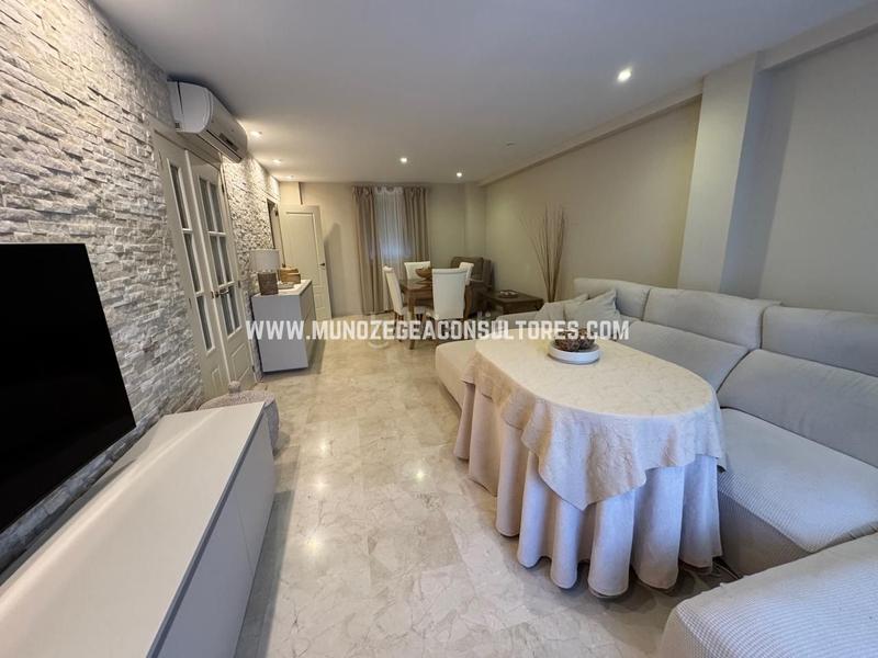 Foto 635cb1f1-833d-4688-a213-217f8a9313a8. Casa amb aparcament a El Valle Lucena