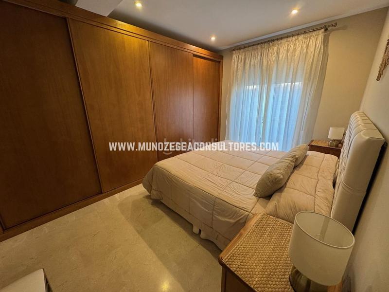 Foto aa6fdd00-d342-411a-8607-5243a35b904a. House with parking in El Valle Lucena