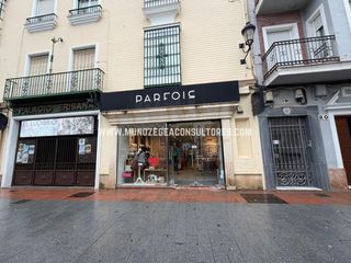Lloguer Local Comercial  Nueva