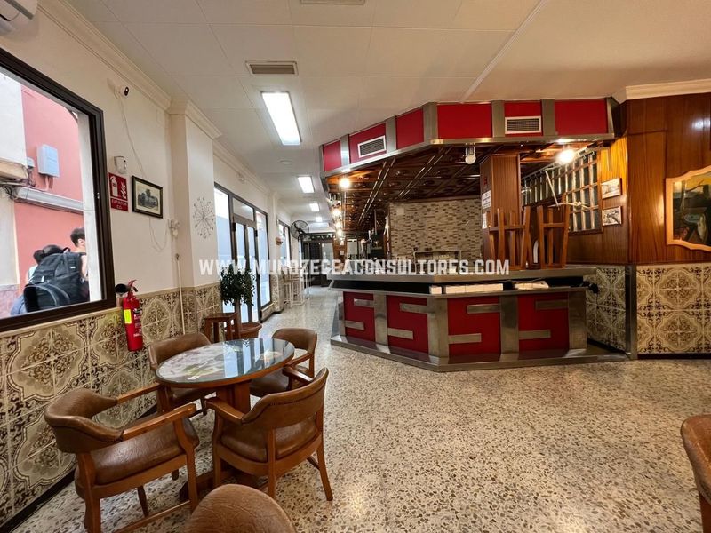Foto 0557550d-d377-4e49-aec7-ebe9fa95c717. Edificio en San Francisco Lucena