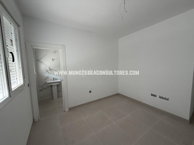 Foto 1ffcb43e-a94e-430a-bbe4-22b2d79a5e41. Piso en Centro Lucena