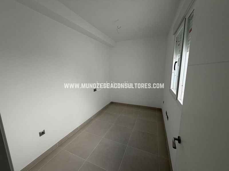 Foto a1ed055d-5d4a-4168-91a2-7260ad2a27d4. Piso en Centro Lucena