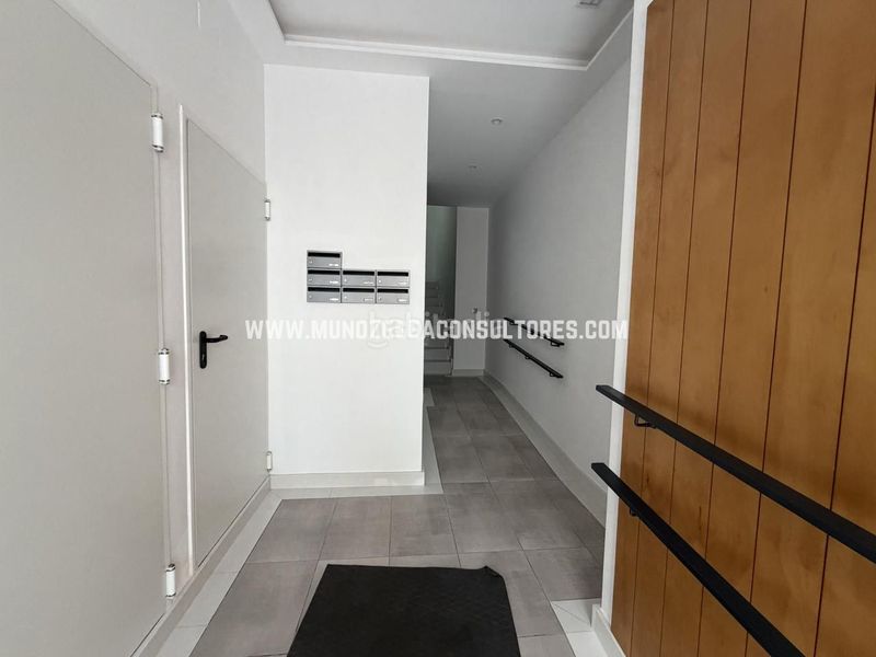 Foto a92d0e60-dde7-4984-9dbc-b9a0e29c5652. Piso en Centro Lucena