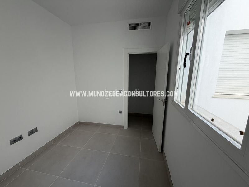 Foto b233b9eb-c5d0-4d83-a9ce-22b9f8f65f66. Piso en Centro Lucena