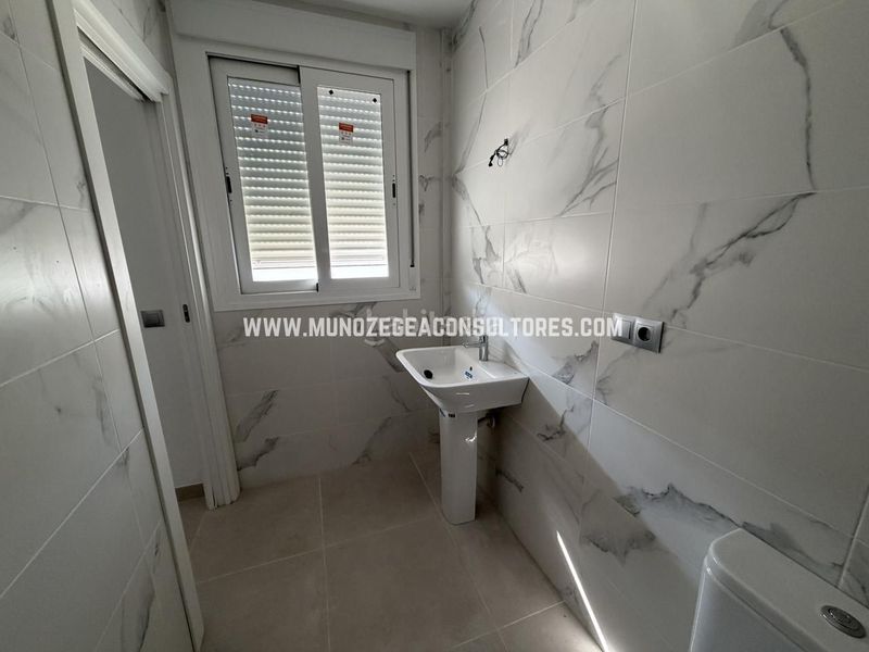 Foto ebb12b4b-8b25-443f-80e5-7375ae3fc405. Piso en Centro Lucena