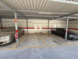 Parking voiture  Ancha